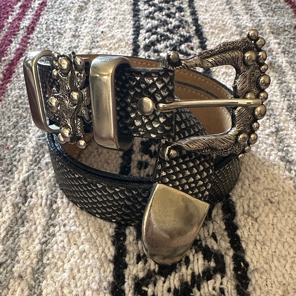 Leatherock Black and Silver “Snakeskin” Genuine Leather Textured Belt Size M